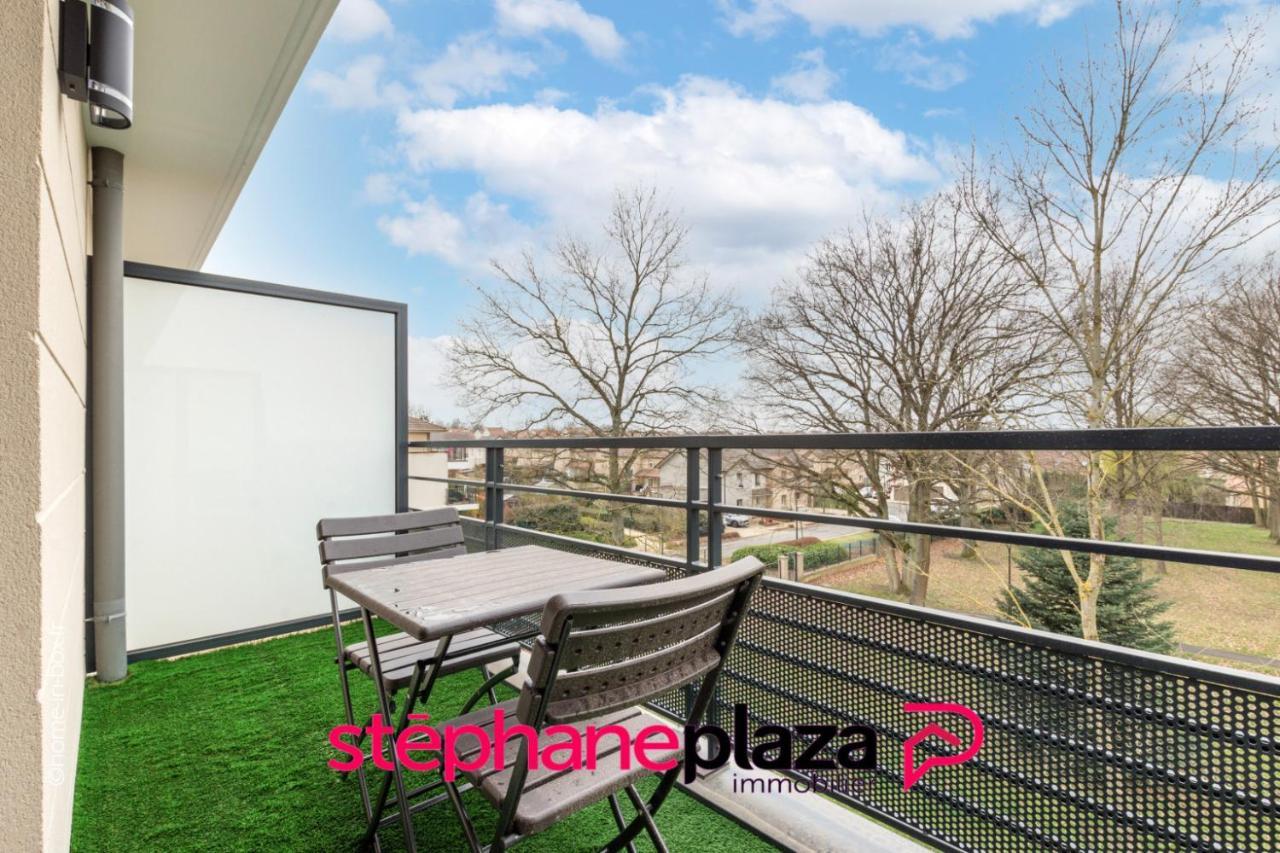 דירות מונטבראן Plaza Parc 02 מראה חיצוני תמונה